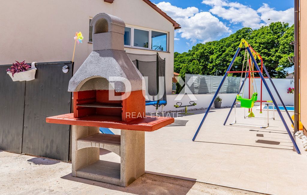 ISTRIA, MARČANA - Casa recentemente ristrutturata con piscina