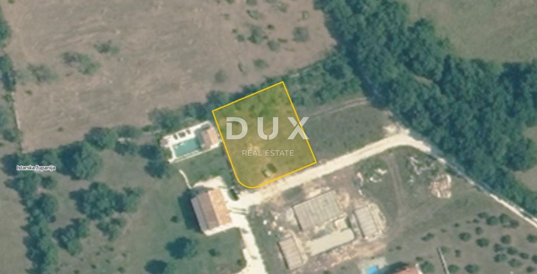 ISTRIA, KANFINAR - Terreno edificabile in ambiente tranquillo – 904 m²