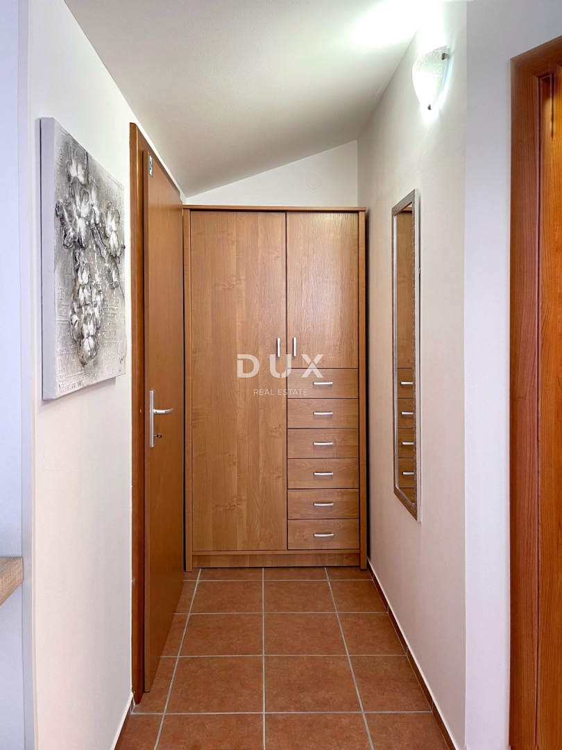 IKA, OPRIĆ – moderno appartamento con due camere da letto, terrazza e vista mare