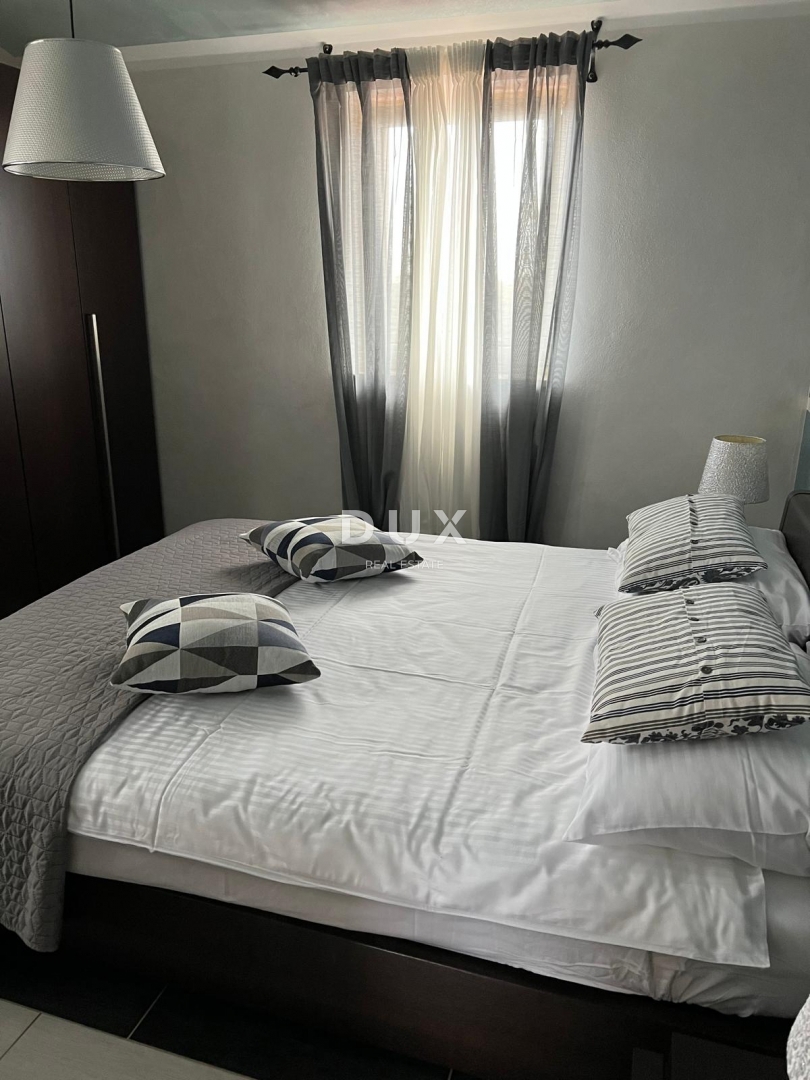 ISTRIA, LABIN - Casa con piscina in posizione tranquilla