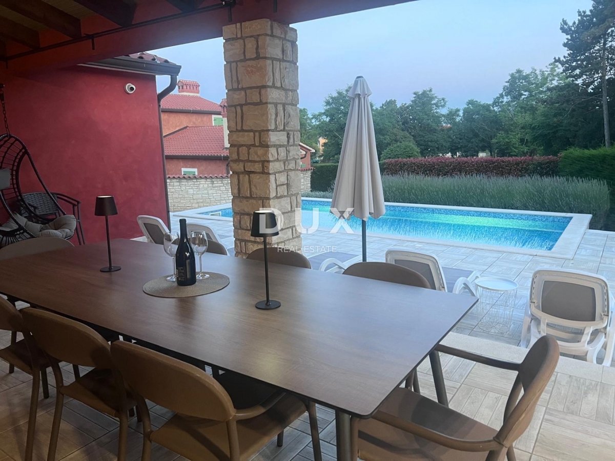 ISTRIA, LABIN - Casa con piscina in posizione tranquilla