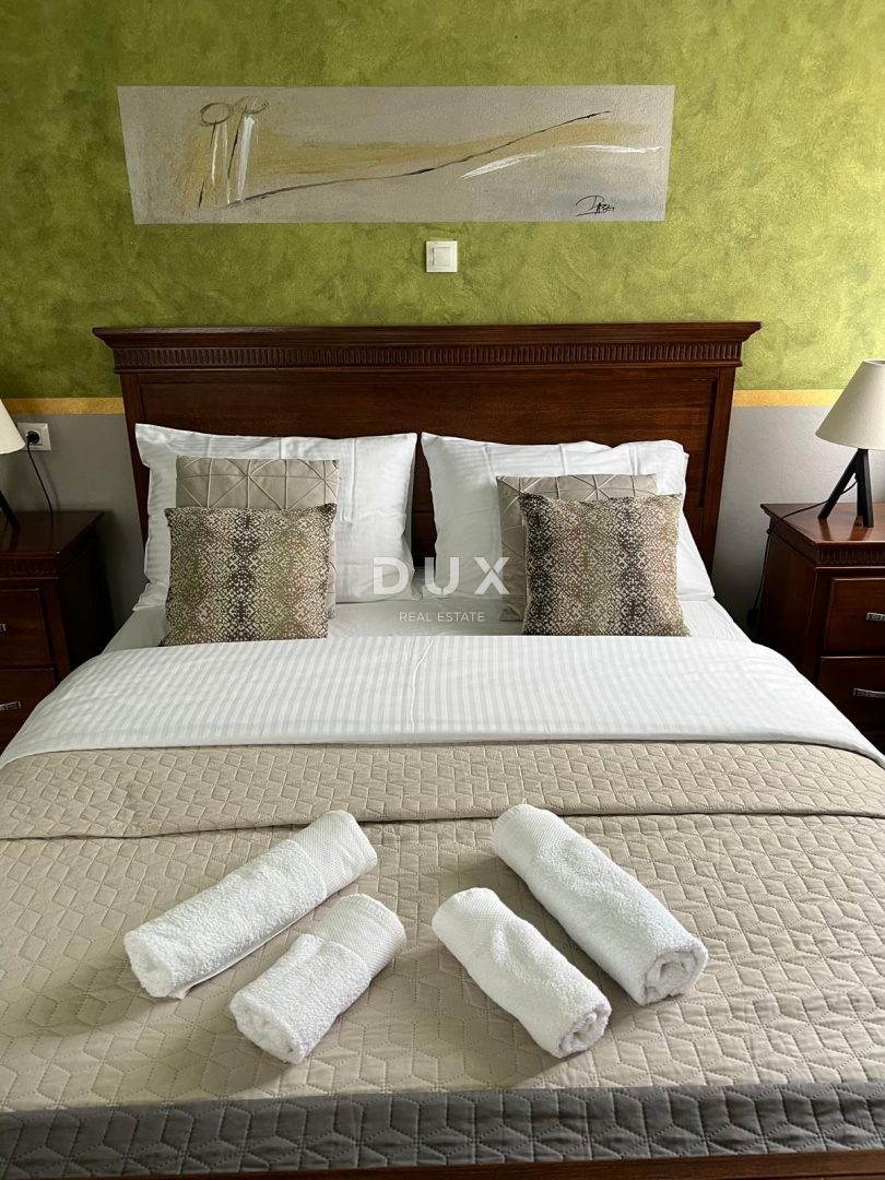 ISTRIA, LABIN - Casa con piscina in posizione tranquilla