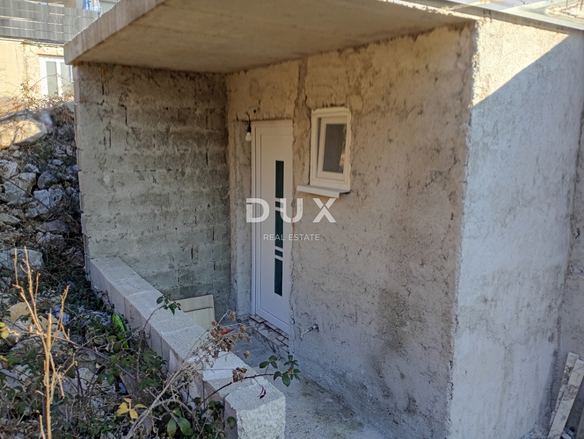 KASTAV - Casa indipendente di 210 m2, inizio lavori di costruzione.