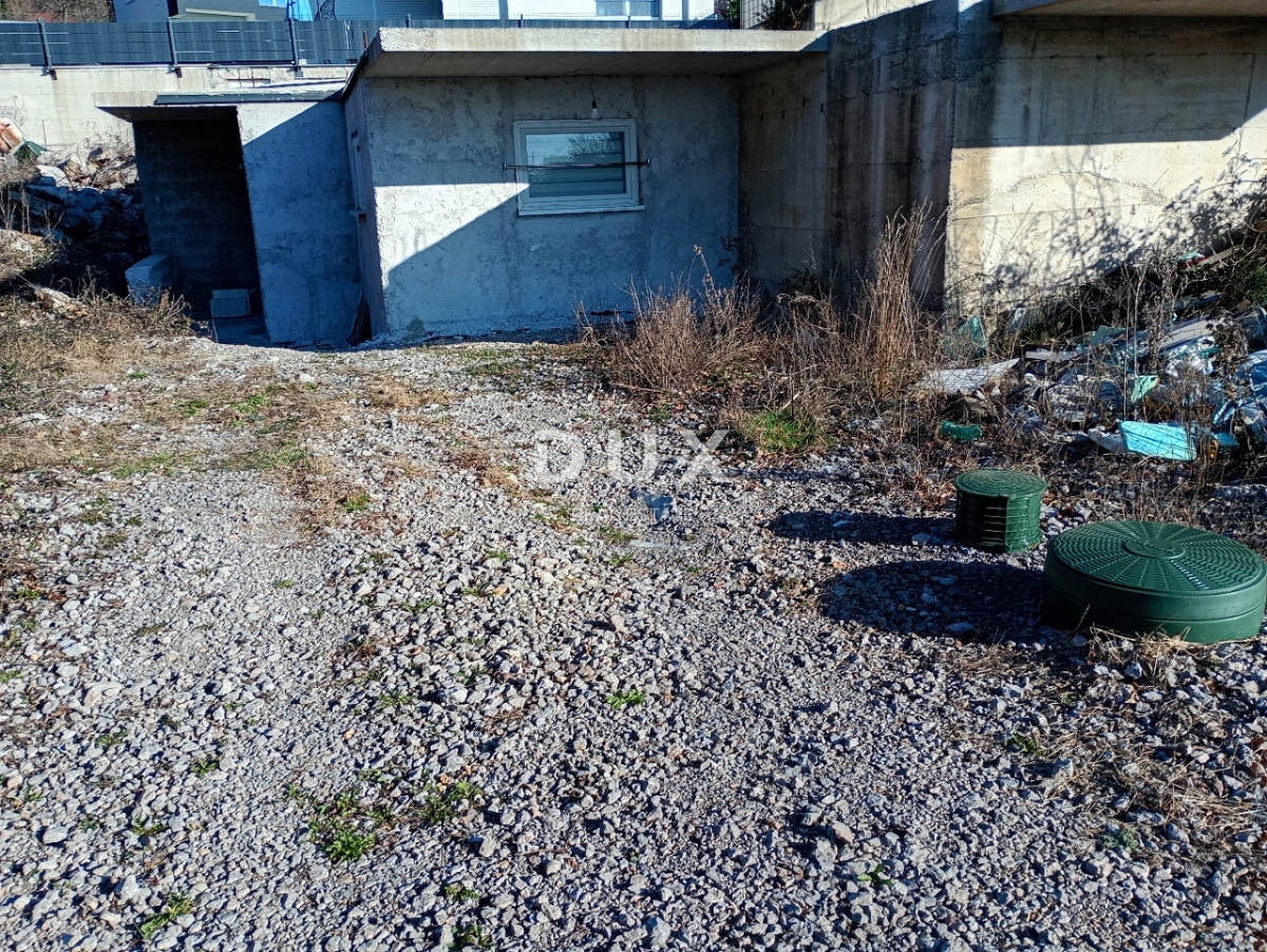 KASTAV - Casa indipendente di 210 m2, inizio lavori di costruzione.