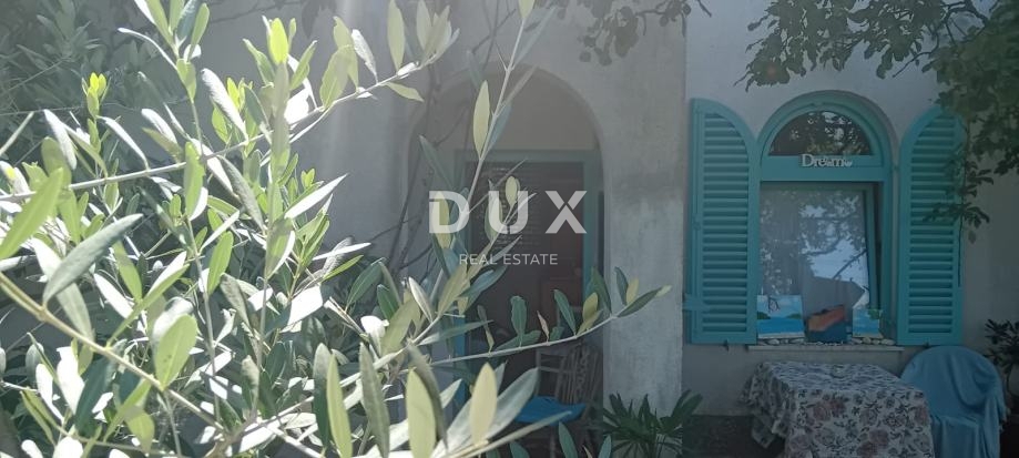 ISOLA DI KRK, MALINSKA - appartamento al piano terra di 41,21 m2, vicino al mare e al centro