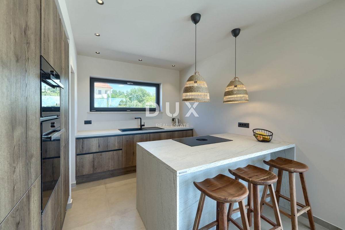 ISTRIA, MARČANA – Nuova villa moderna con piscina in un ambiente tranquillo