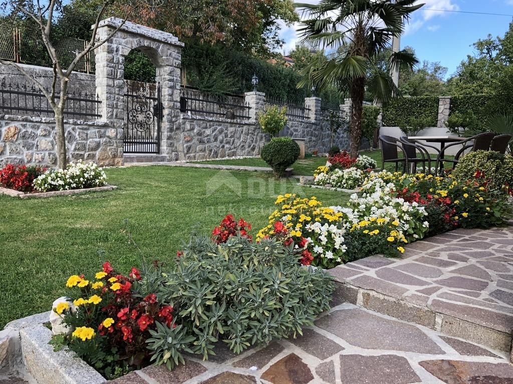 OPATIJA, IKA, OPRIČ - casa/villa 500m2 con vista mare e piscina + ambiente 1000m2