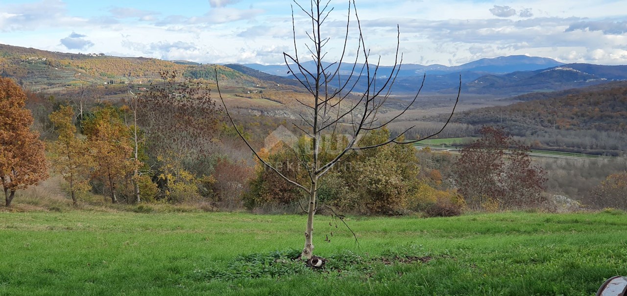 Terreno Grožnjan, 114.440m2