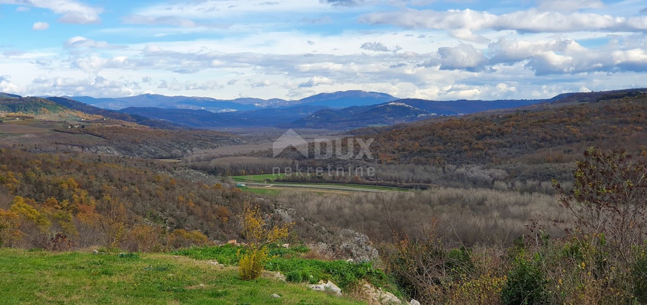 Terreno Grožnjan, 114.440m2