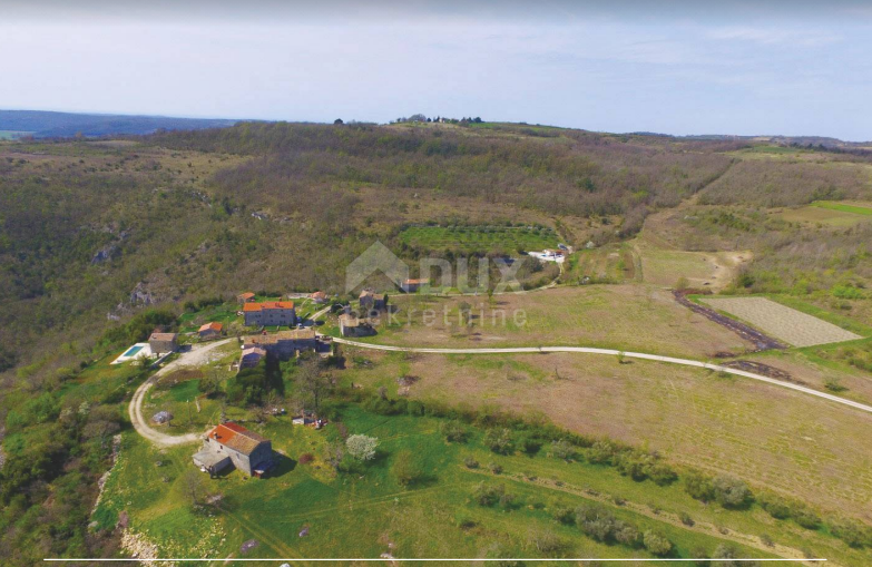 Terreno Grožnjan, 114.440m2