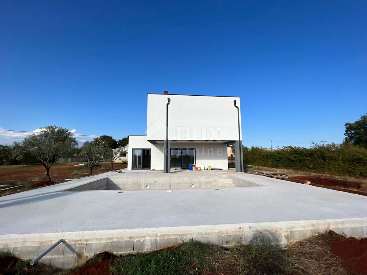 ISTRIA, LOBORIKA - Casa con piscina vicino a Pola!