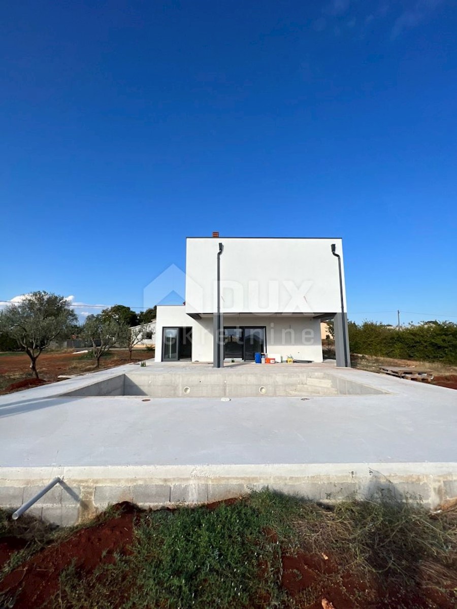 ISTRIA, LOBORIKA - Casa con piscina vicino a Pola!