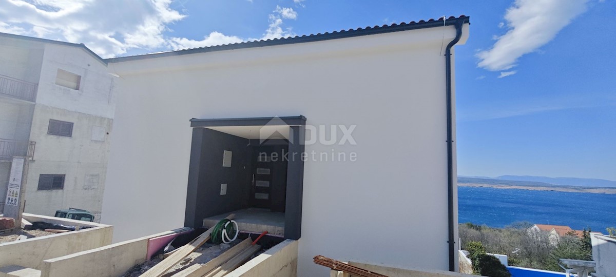 CRIKVENICA - Appartamento a due piani, 101 m2, vista mare!