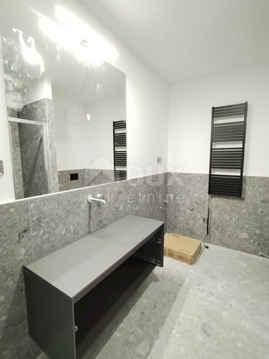 Appartamento Centar, Pula, 61,99m2