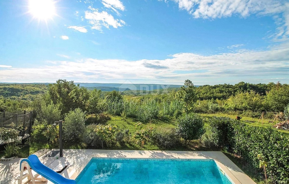 ISTRIA, BRTONIGLA - Casa con vista panoramica