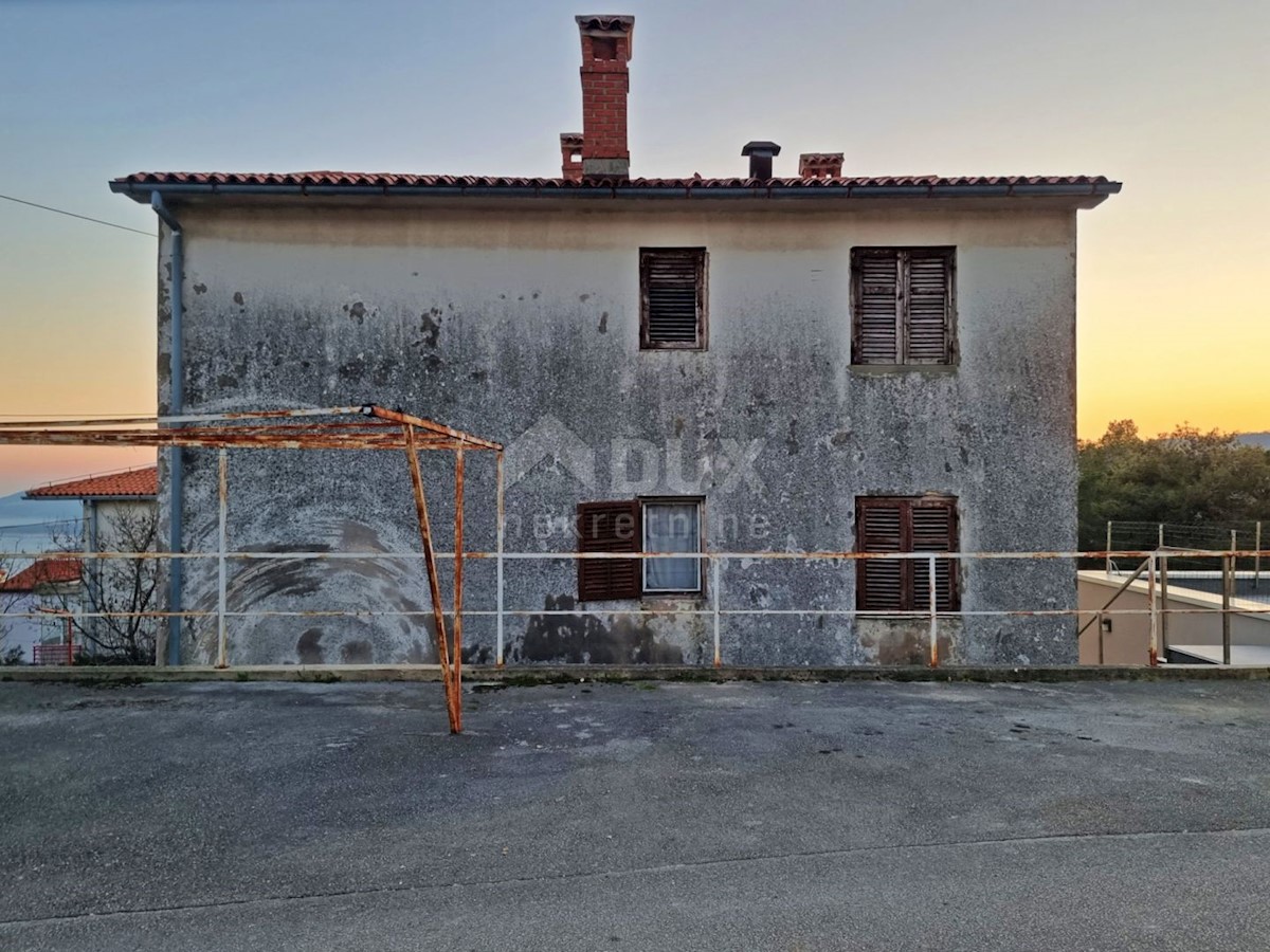 ISTRIA, RABAC - Palazzina con vista mare