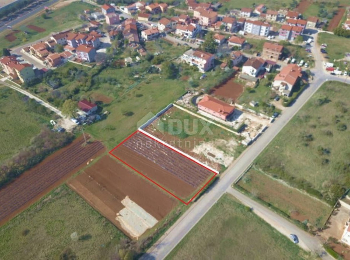 Terreno Valmade, Pula, 1.341m2