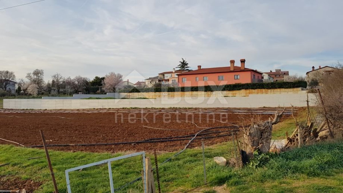 Terreno Valmade, Pula, 1.341m2