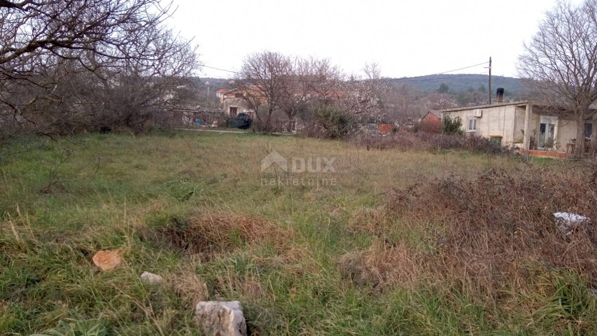 Terreno Posedarje, 732m2