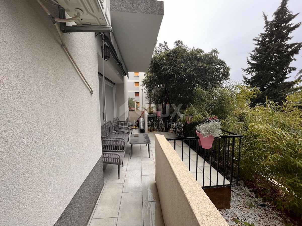 RIJEKA, KANTRIDA - Appartamento con 2 camere da letto + soggiorno e terrazza