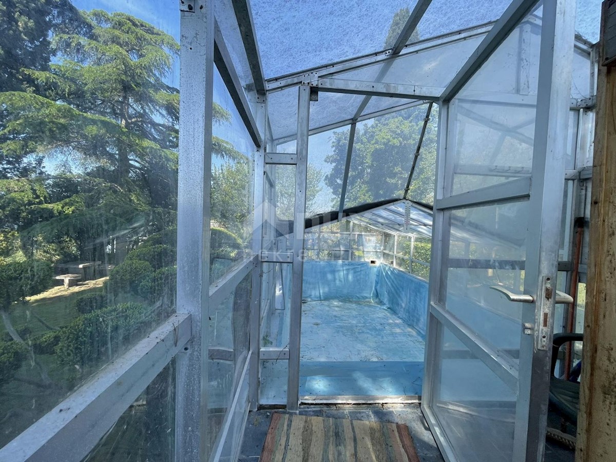 ISTRIA, POMER- Casa, piscina coperta, giardino magico! Proprio accanto alla spiaggia!