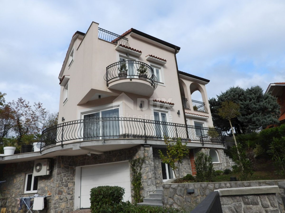 OPATIJA, MATULJI - casa 405m2 con vista mare e piscina + giardino paesaggistico 900m2