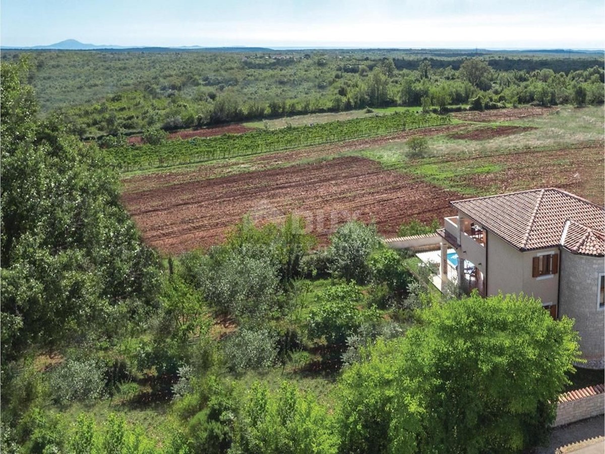 ISTRIA, MARČANA - Villa con piscina