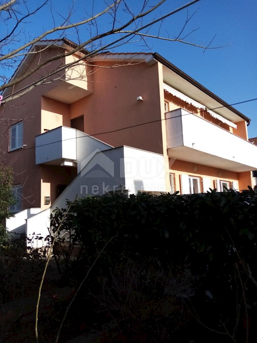 ISOLA DI KRK, CITTÀ DI KRK - Casa indipendente