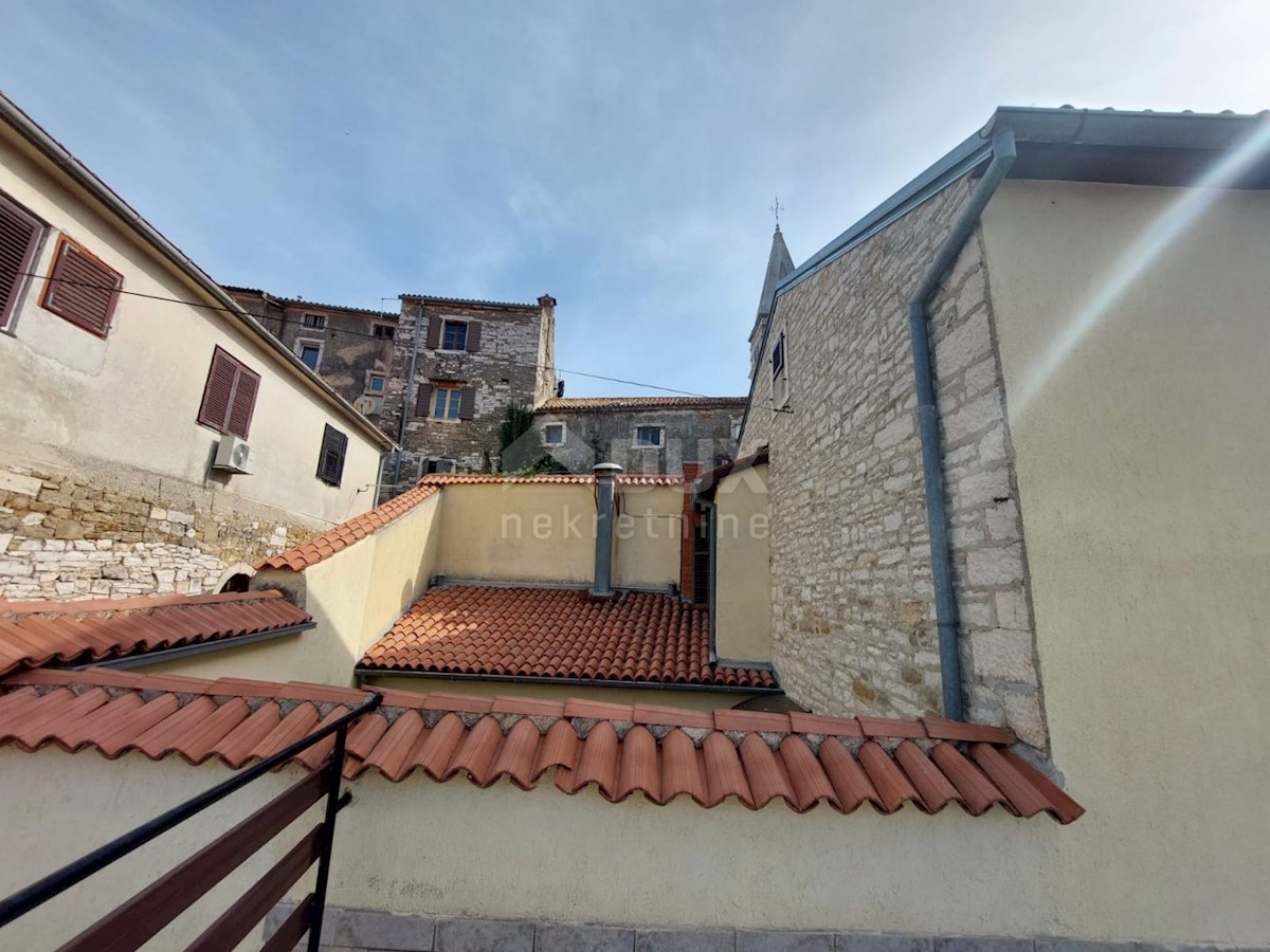 Locale commerciale Buje, 300m2