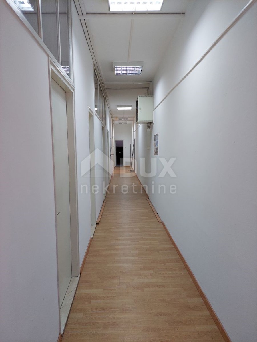 Locale commerciale Pećine, Rijeka, 144,50m2