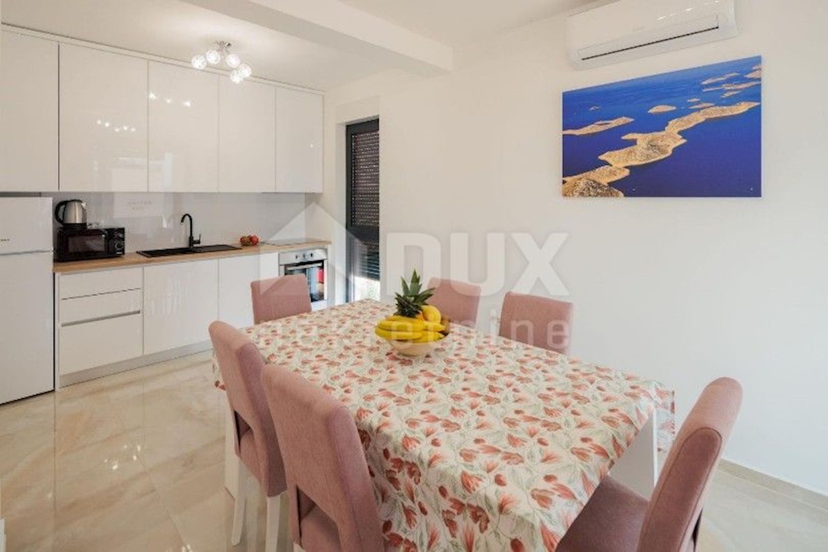 ZADAR, DINTORNI - villa appartamento con vista mare