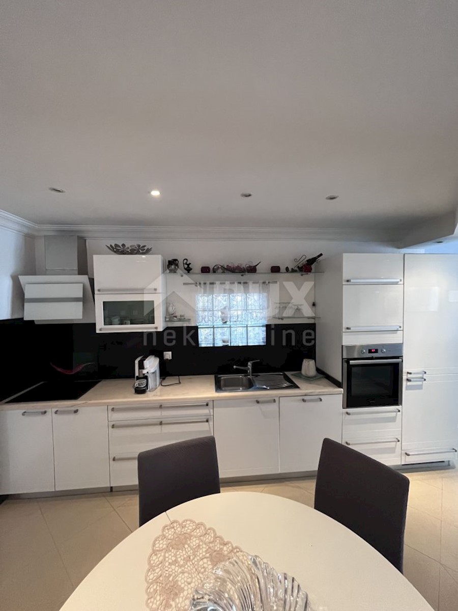 Appartamento Zamet, Rijeka, 89m2
