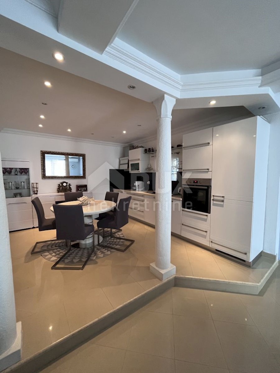 Appartamento Zamet, Rijeka, 89m2