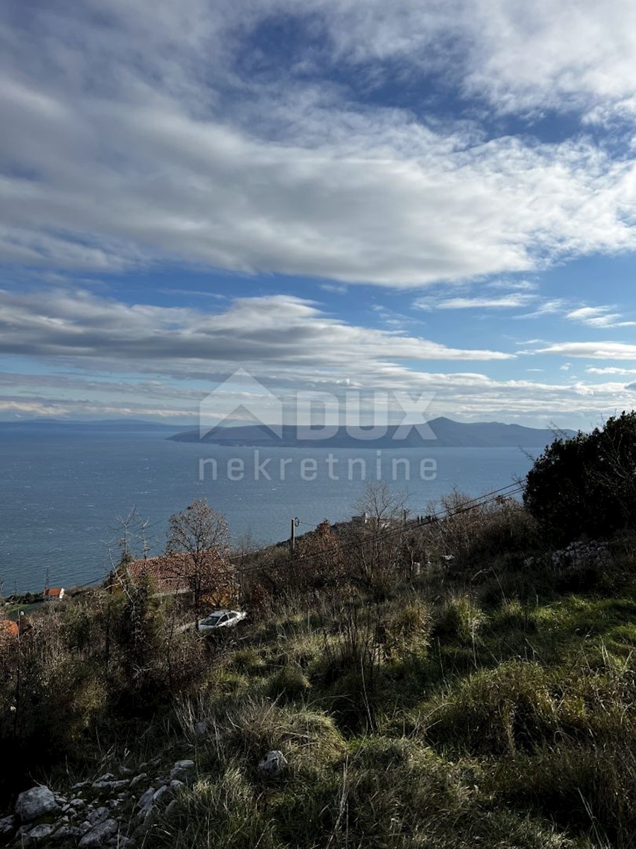 MOŠĆENIČKA DRAGA, MOŠĆENICE - Terreno edificabile con vista panoramica sul mare