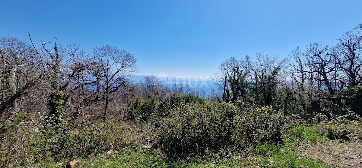 LOVRAN, DOBREĆ - Terreno edificabile con vista mare