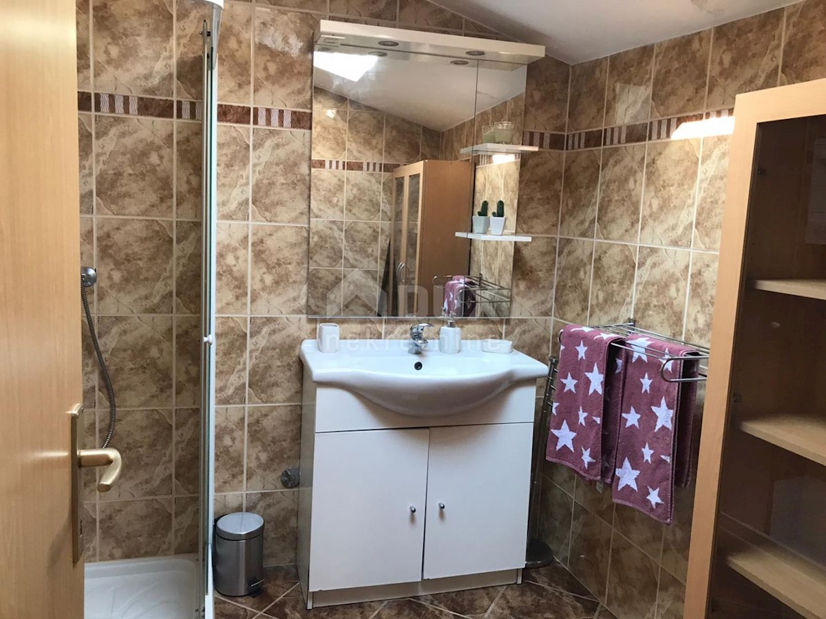 ISTRIA, MEDULIN - Casa in pietra in ottima posizione