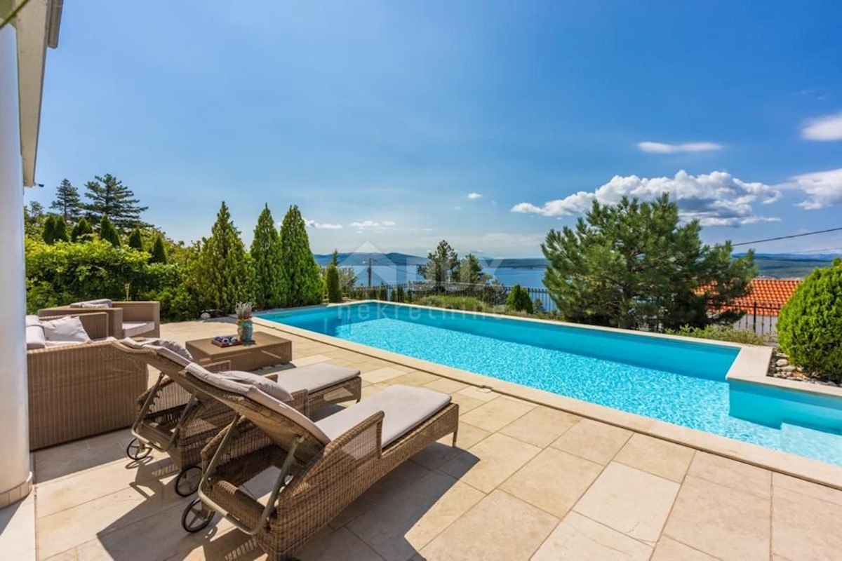 CRIKVENICA - una bella casa con piscina