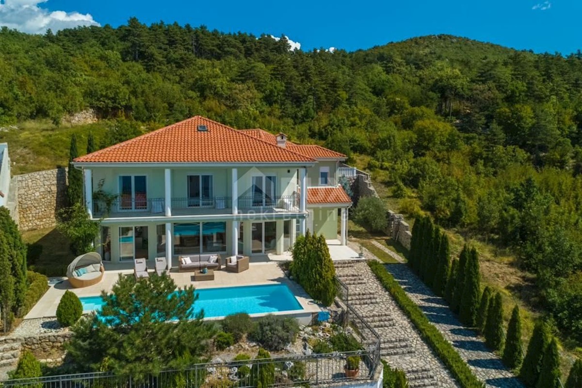 CRIKVENICA - una bella casa con piscina