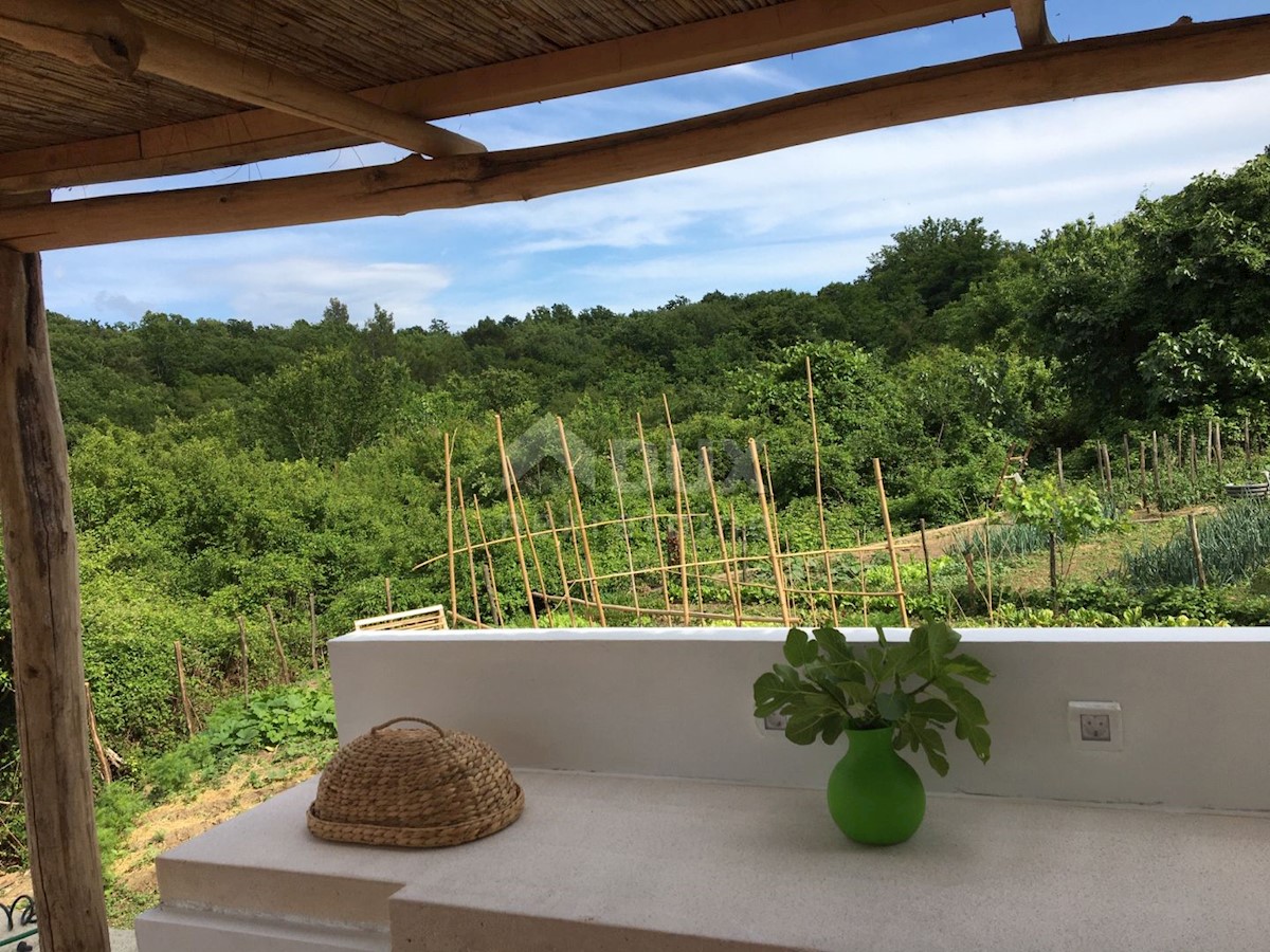ISOLA DI KRK, DOBRINJ - Casa rustica con jacuzzi