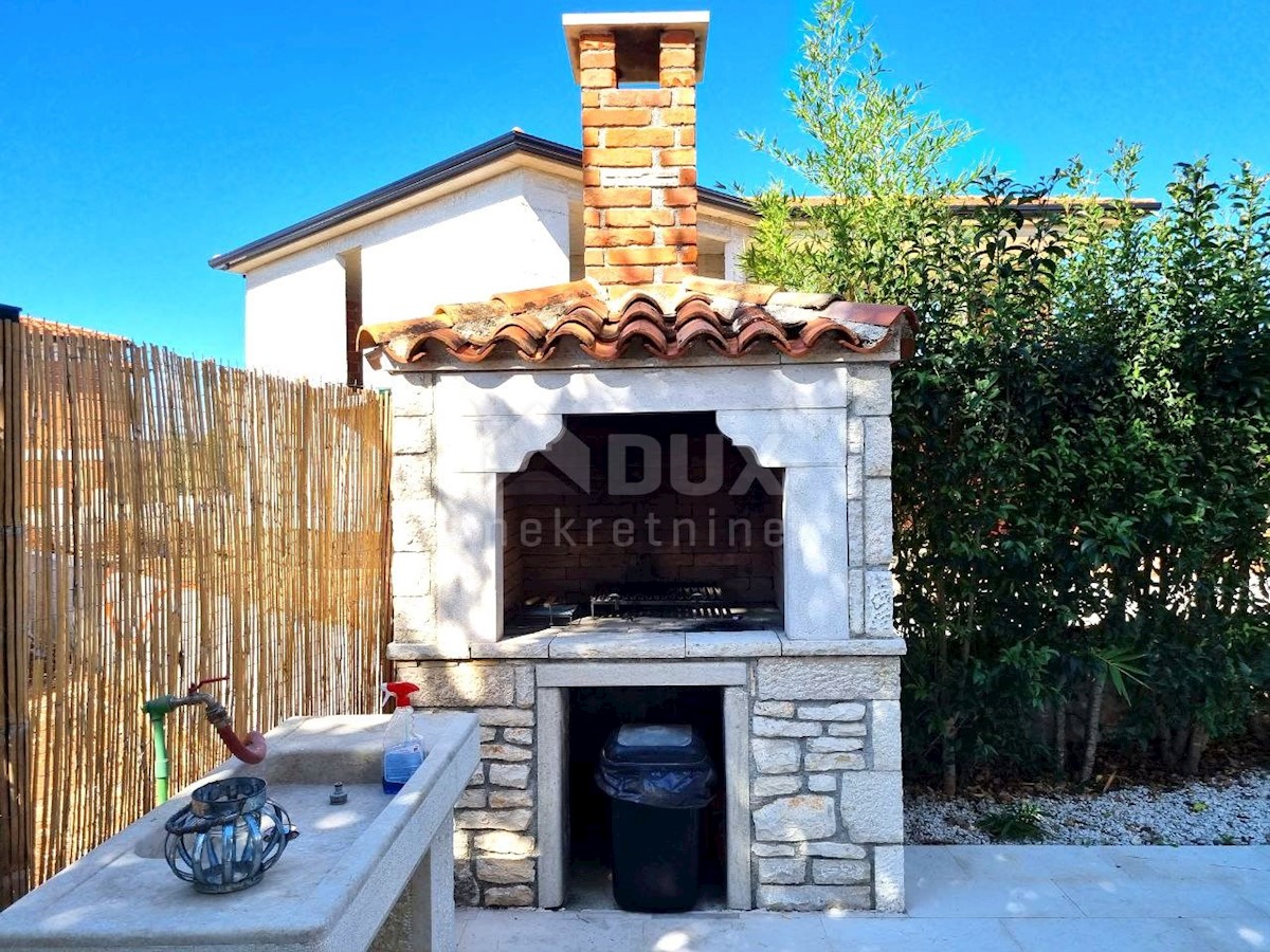 ISTRIA, SVETI LOVREČ - Bellissima villa con piscina