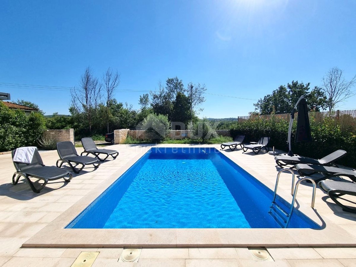 ISTRIA, SVETI LOVREČ - Bellissima villa con piscina