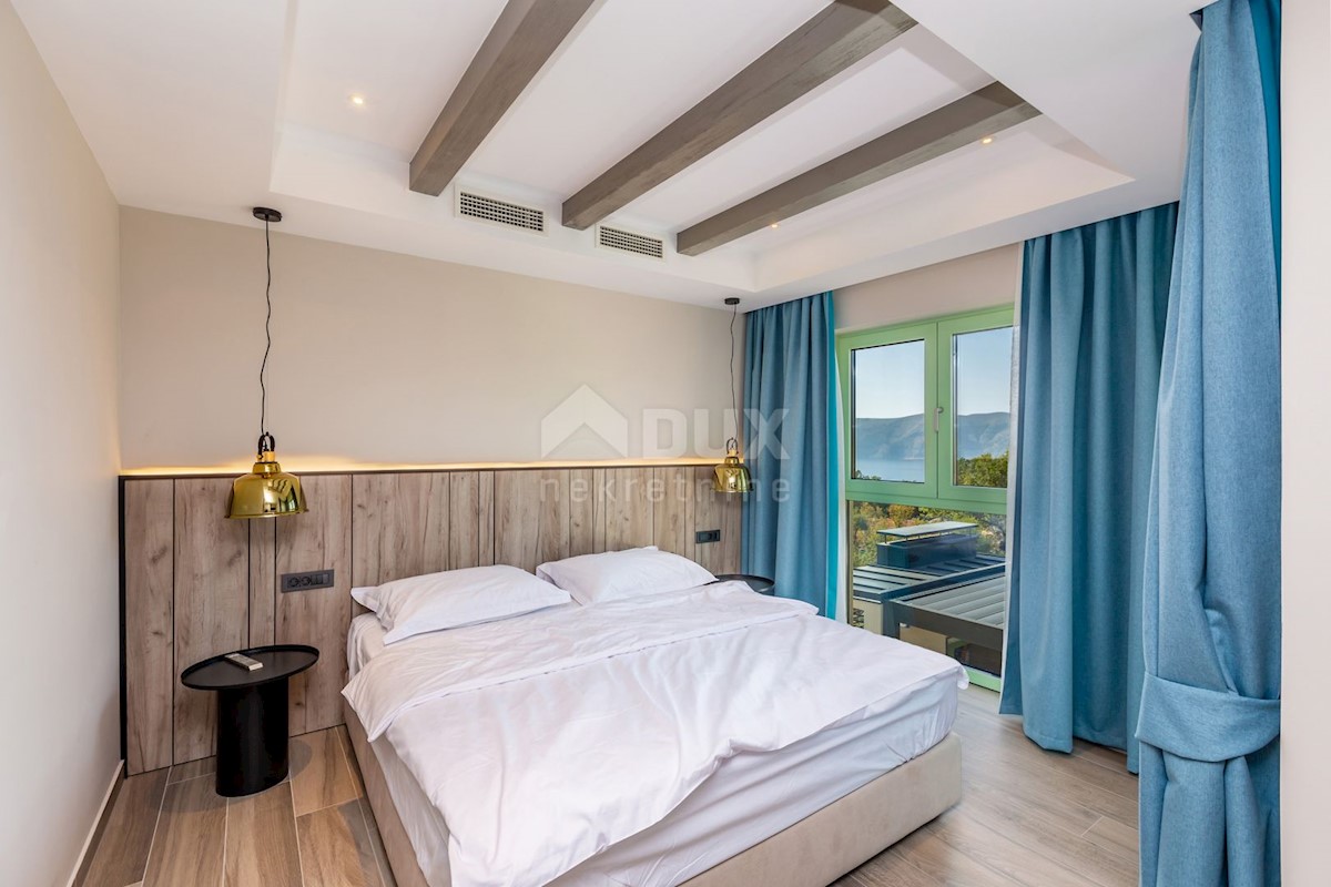 L'ISOLA DI KRK, l'area più ampia della città di Krk - Villa di design di lusso con vista panoramica sul mare