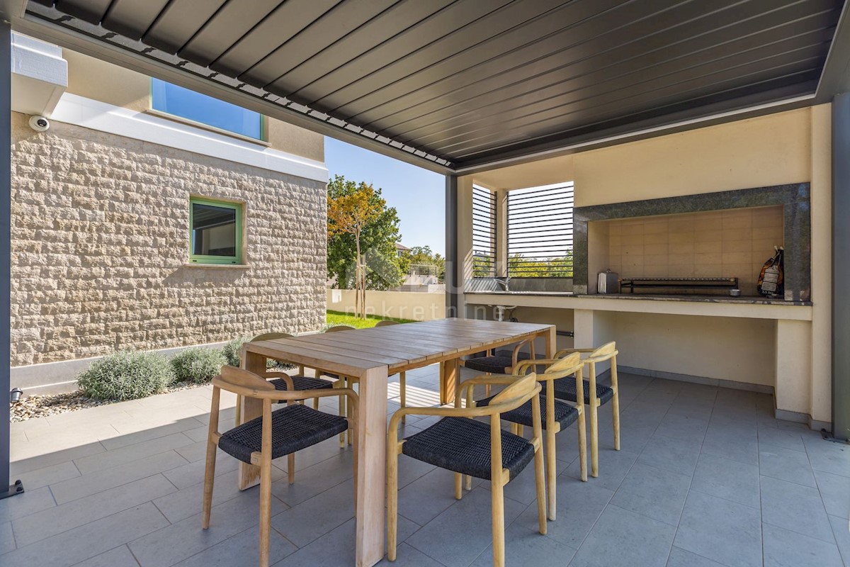 L'ISOLA DI KRK, l'area più ampia della città di Krk - Villa di design di lusso con vista panoramica sul mare