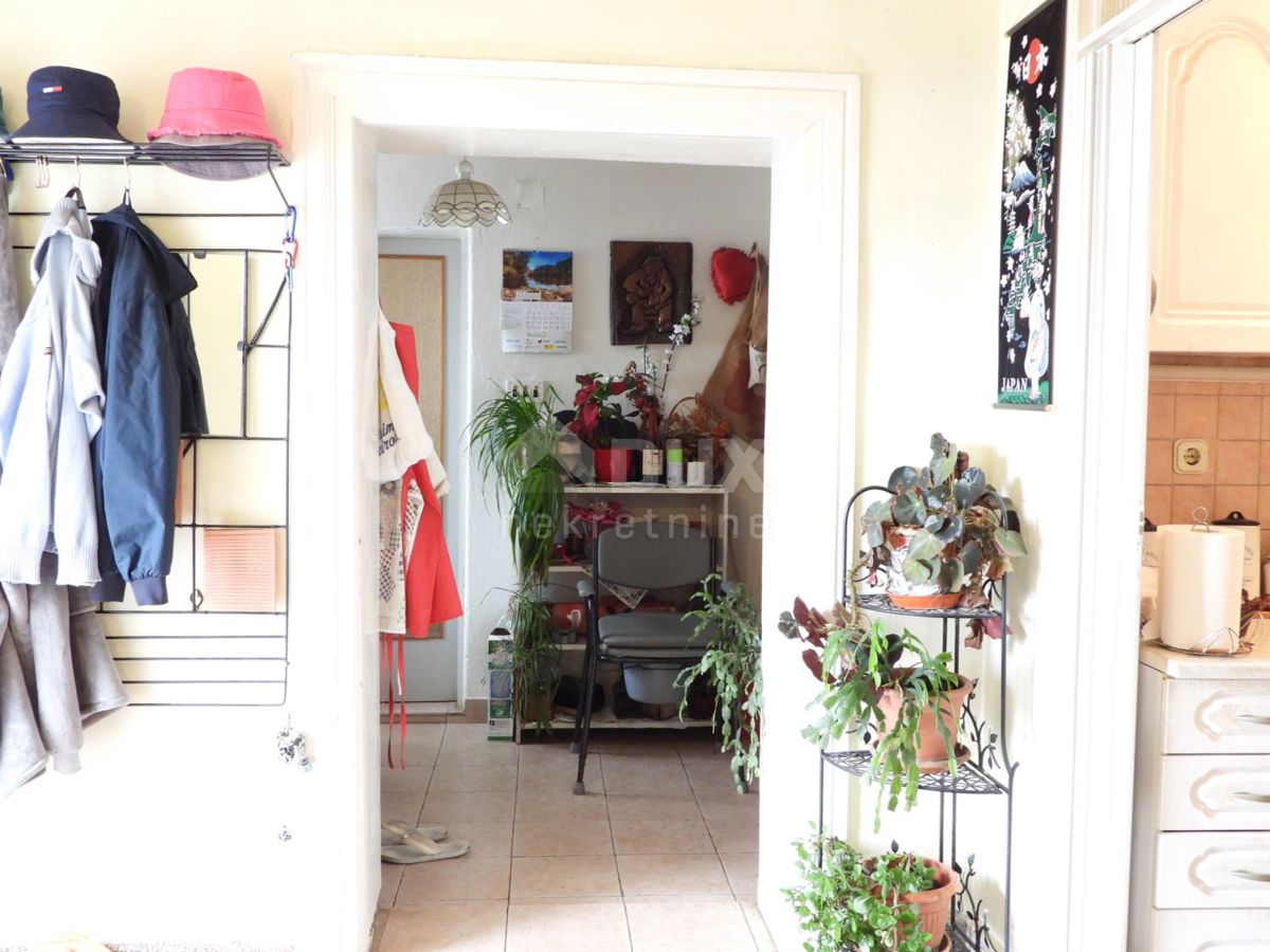 RIJEKA, HRELJIN - casa bifamiliare 150m2 con vista mare + dintorni 650m2