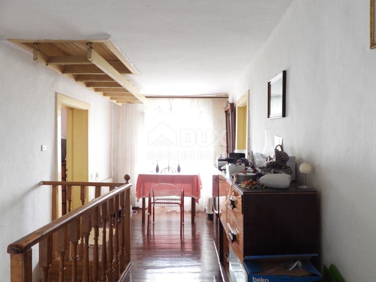 RIJEKA, HRELJIN - casa bifamiliare 150m2 con vista mare + dintorni 650m2