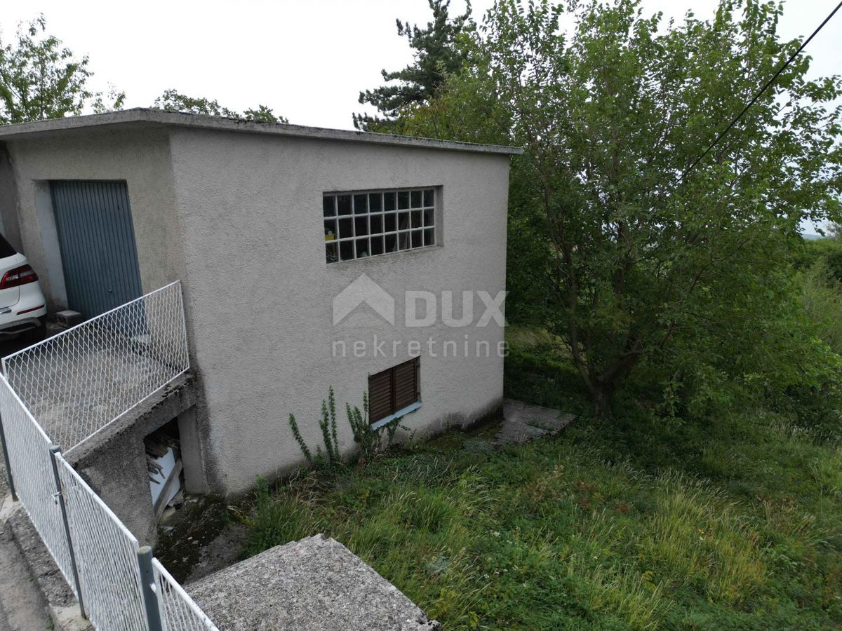 RIJEKA, HRELJIN - casa bifamiliare 150m2 con vista mare + dintorni 650m2