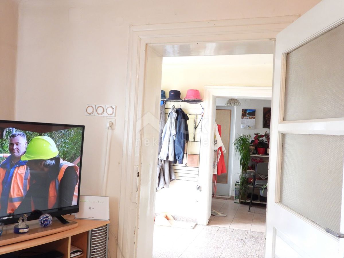 RIJEKA, HRELJIN - casa bifamiliare 150m2 con vista mare + dintorni 650m2