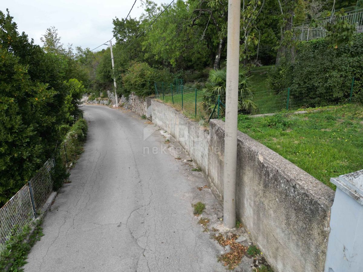 RIJEKA, HRELJIN - casa bifamiliare 150m2 con vista mare + dintorni 650m2