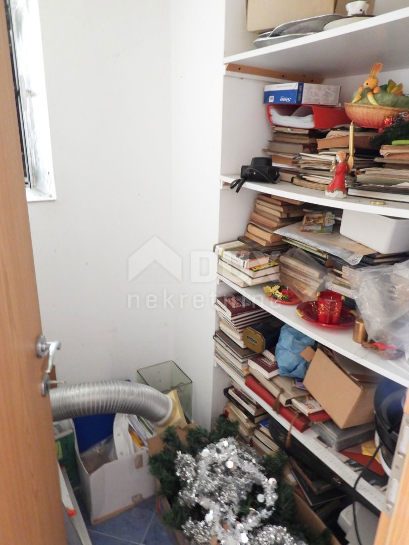 RIJEKA, HRELJIN - casa bifamiliare 150m2 con vista mare + dintorni 650m2