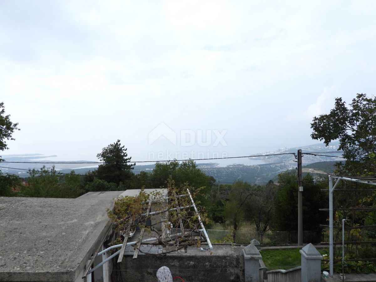 RIJEKA, HRELJIN - casa bifamiliare 150m2 con vista mare + dintorni 650m2